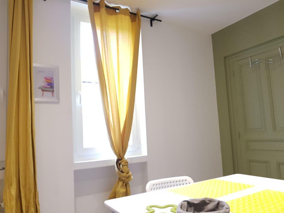 Studio Equipe Centre Ville Appartement Le Creusot Buitenkant foto